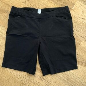 Time and Tru shorts xl